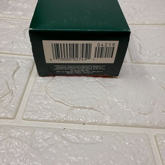 1991 Bright Vibrant Carols Crayola Crayons Hallmark Keepsake Ornament Bear w/box - Picture 6 of 7